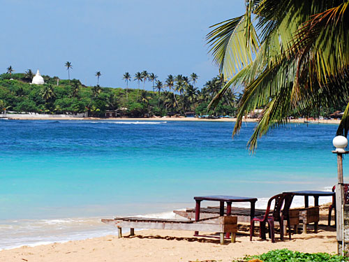 The serendipity beach 2. Thambapanni Retreat 3 Шри-Ланка Унаватуна. Holiday Inn Unawatuna. Tropicana Guest House Шри Ланка отзывы туристов.